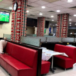 Madfoon Al Khaima مطعم مدفون الخيمه Dentro