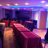 Freddy's Restro Cafe Dentro