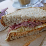 Cafe Strange Brew Comida