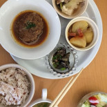 ぐすたーれ Comida