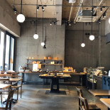The Open Bakery Dentro