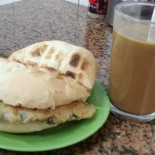 Xīn Yīng Jì Xiàng Zǐ Kā Fēi Miàn Shí Comida