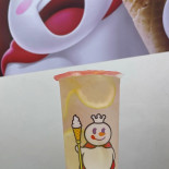 Mixue Icecream Bayu Tinggi Mì Xuě Bīng Chéng drink