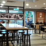 Kfc Pandamaran Dentro