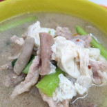 Bob Chu Yuk Fun Bīn Chéng Bob Zhū Ròu Fěn Pork Noodle Soup Comida