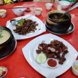 Xīn Shī Chéng Shā Bāo Huó Tián Jī Zhōu （wǔ Tiáo Gǎng） Comida