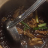 Xīn Shī Chéng Shā Bāo Huó Tián Jī Zhōu （wǔ Tiáo Gǎng） Comida