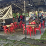 Mami Kopitiam Exterior