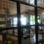 The Bean Garden Coffee And Eatery Dentro