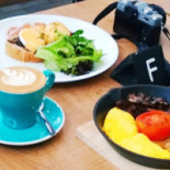 The Bean Garden Coffee And Eatery Comida