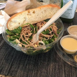 Honeygrow Dock St Comida