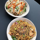 Honeygrow Dock St Comida