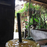 De'warung Exterior