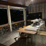 Café Canopy Dentro