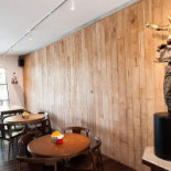 The Art Lounge Dentro