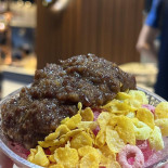 Myeongryun Jinsa Galbi (central Rama 3) Comida