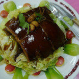 Kěn Dīng Hǎi Zhōng Tiān Cān Tīng Tuán Tǐ Hé Cài Comida