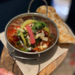 Rooted Cafe And Supper Room Comida