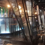Loveshack Skybar Tapas Grill Dentro