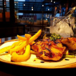 Loveshack Skybar Tapas Grill Comida