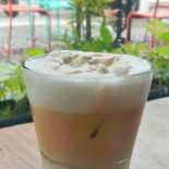 Lighthouse-unclejohn Coffee And Space Bebida