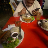 Warung Hud-hud 2 Char Kuey Teow Bebida
