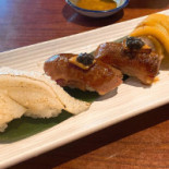 Gǒu Yī Xià Jū Jiǔ Shí Táng Zhōng Xiào Diàn Comida