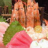 Gǒu Yī Xià Jū Jiǔ Shí Táng Zhōng Xiào Diàn Comida