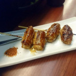 Gǒu Yī Xià Jū Jiǔ Shí Táng Zhōng Xiào Diàn Comida