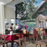 Bread Zone Dentro