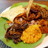Curry Pot Colombo 03 Comida