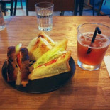 Angle Cafe' Comida