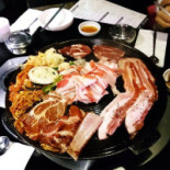 Honeypig Hán Shì Kǎo Ròu Comida