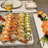 Ari Sushi Nhà Hàng Sushi Nhật food
