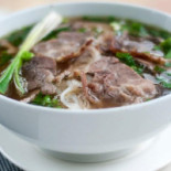 Sofia Danang Comida