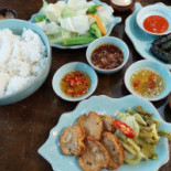 Cơm Nhà Vui Cơm Ngon Đà Nẵng Comida