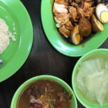 Róng Jí Shāo Là Jī Yā Fàn Bebida