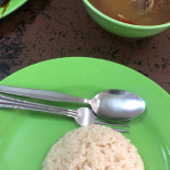 Róng Jí Shāo Là Jī Yā Fàn Bebida