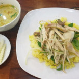 Cơm Gà Bà Nguyệt Comida
