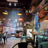 Dk Pizza Café Dentro