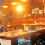Dk Pizza Café Dentro