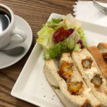 Jīn Shī Qǔ Shuǐ Cafe Brunch Comida