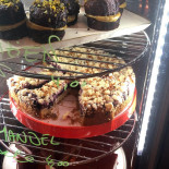 Toni's Handmade Organic Icecream Zentrum Bebida