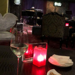 Dada Lounge Dentro