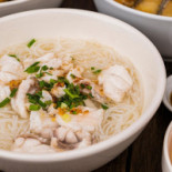 Eat Simple Jiǎn Dān Chī Yú Tóu Mǐ Fěn Tāng Comida