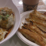 Bā Fāng Yún Jí Guō Tiē Shuǐ Jiǎo Zhuān Mén Diàn Bafang Yunji Comida