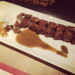 Hot 7 Tái Běi Jié Yùn Jǐng Měi Diàn Comida