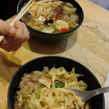 Yà Zhōu Fēng Wèi Sù Shí Yuán food