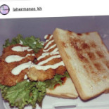 La Hermanas Fast Food-pastry-pasta food