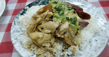 Xīn Yuán Xìng Shāo Là Chá Cān Tīng New Yuen Hing Roasted Meat Comida